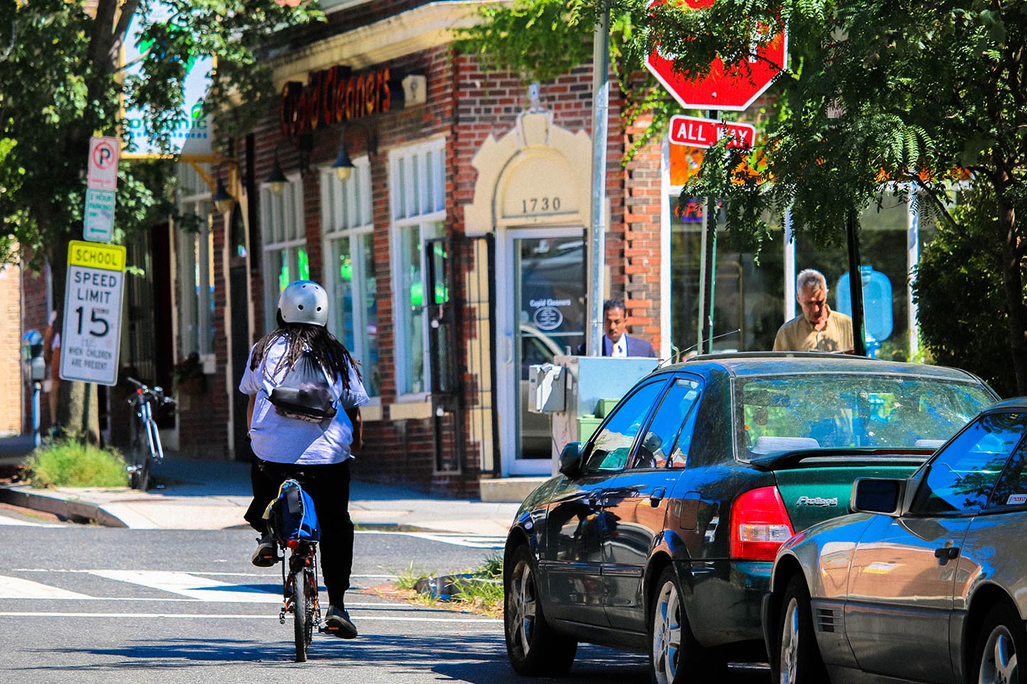 Bicycler in Adams Morgan, Washington, DC
